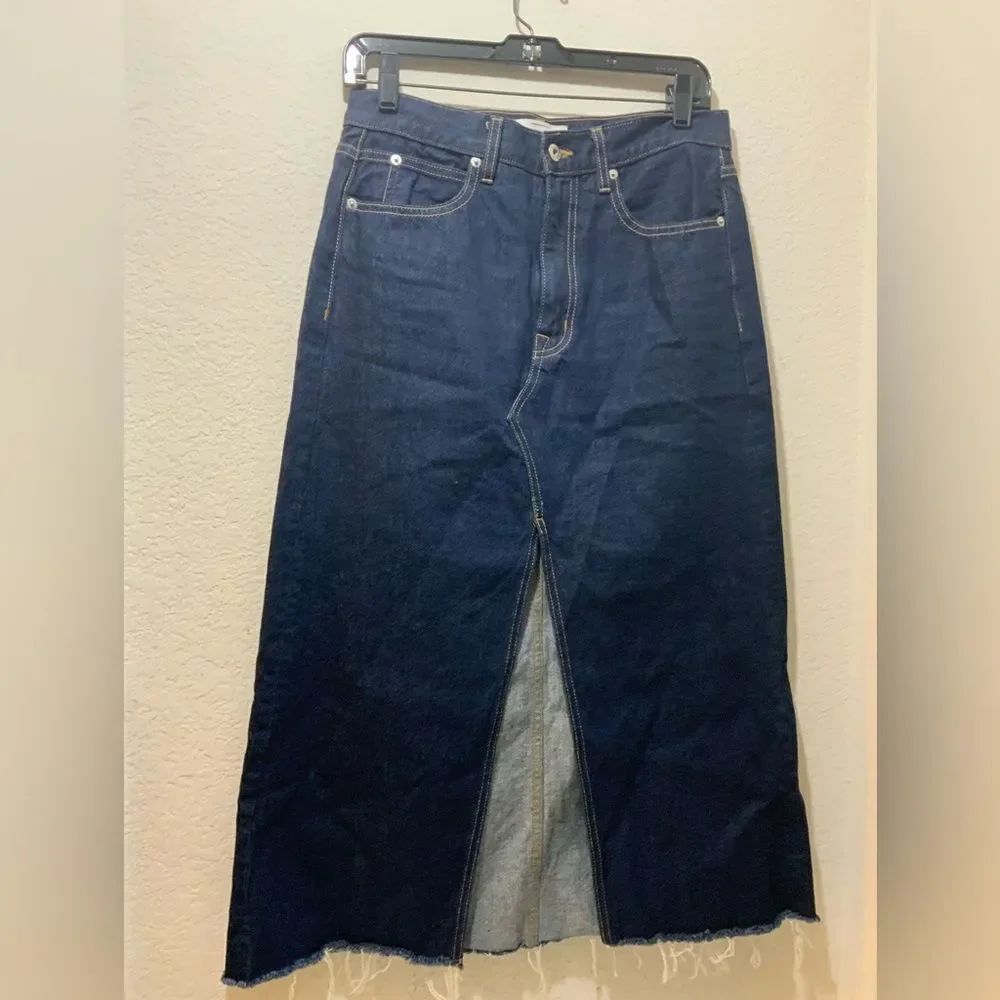 SLVRLAKE Denim Raw Hem Midi Skirt Women’s Size 26 NWOT